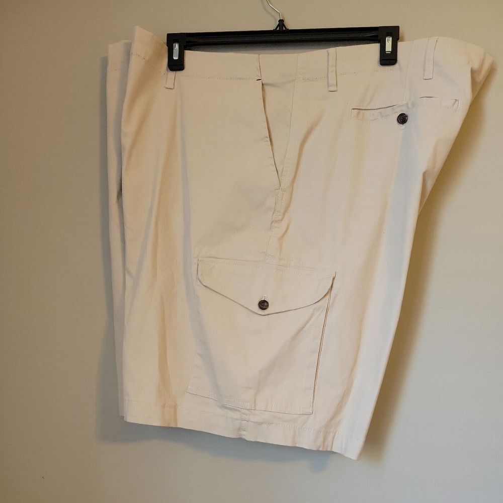 Chaps Men's Big & Tall Cargo Shorts Stretch Khaki Size 52‎ X 10 New w/tags